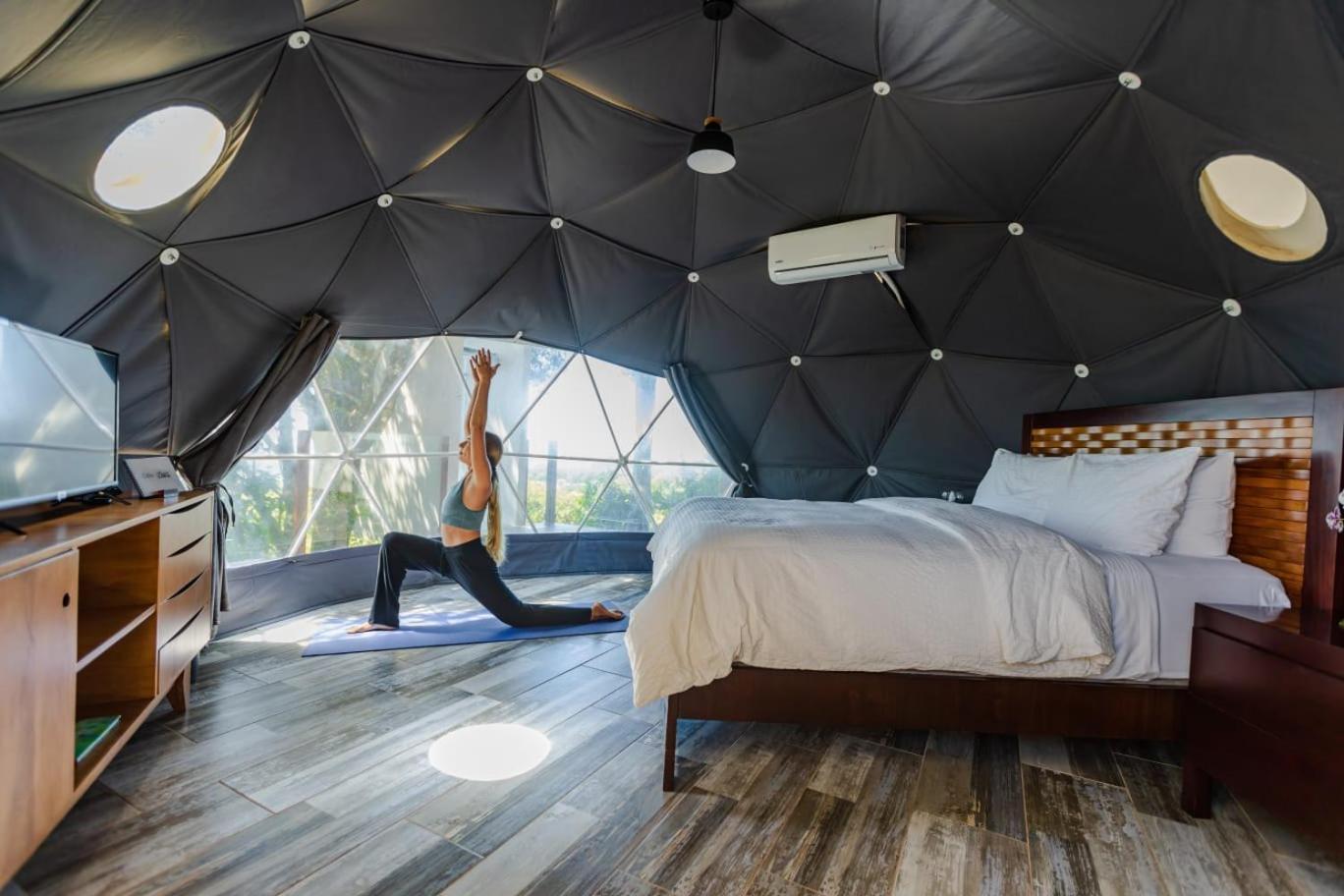 Chira Glamping Resort Monteverde ภายนอก รูปภาพ