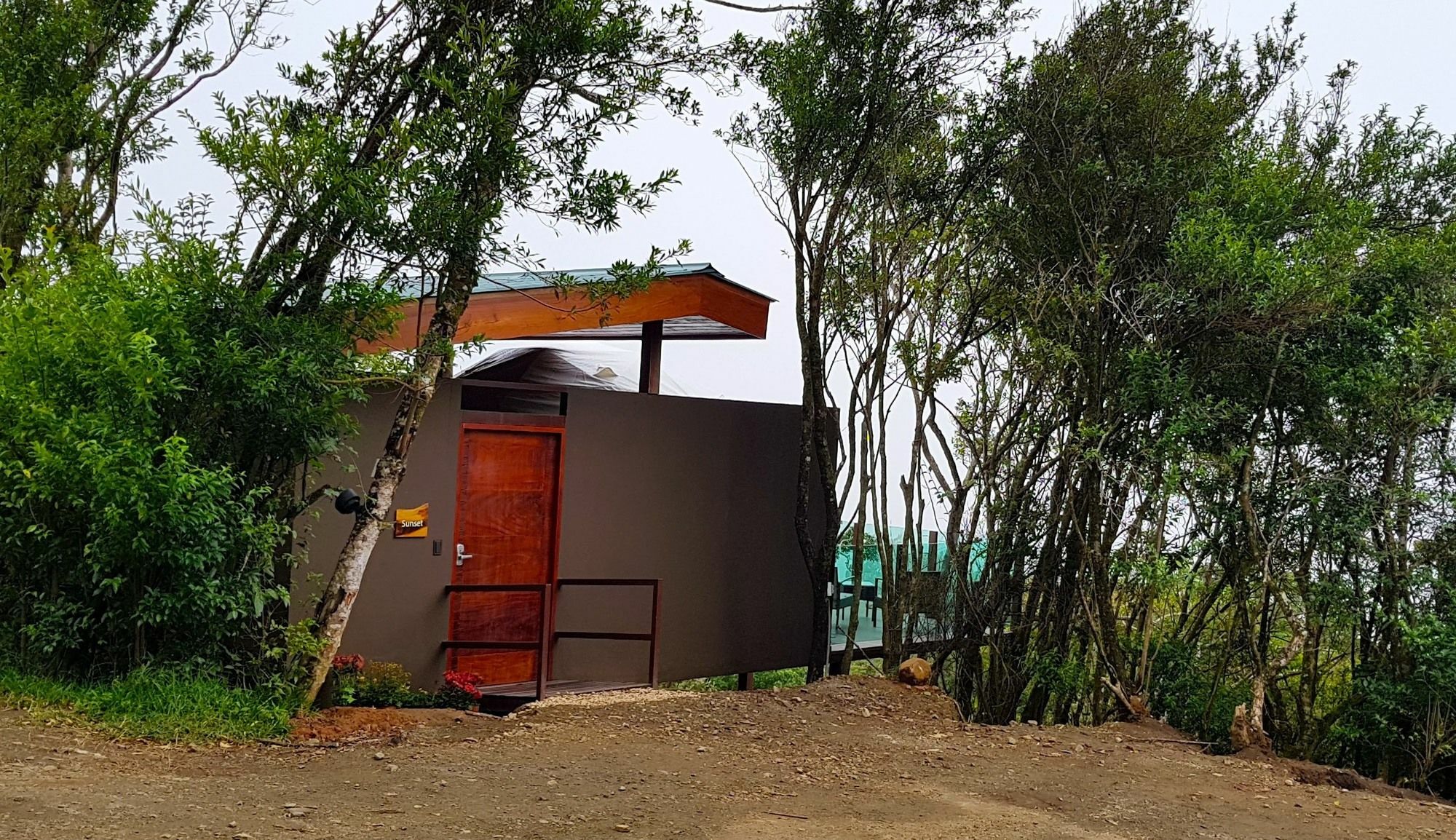 Chira Glamping Resort Monteverde ภายนอก รูปภาพ